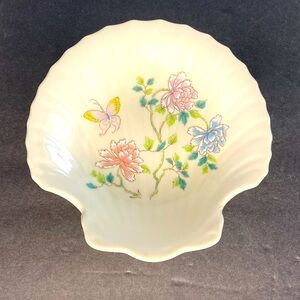 Vintage Takahashi San Francisco Floral Shell Dish